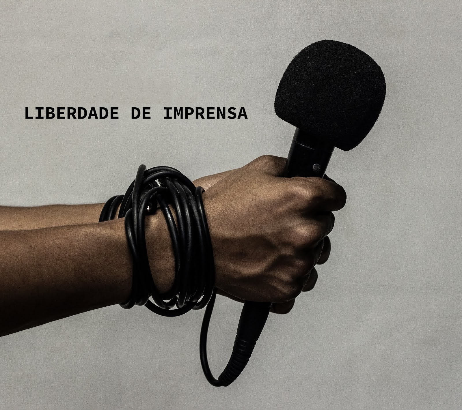 Liberdade de Imprensa ou Povo Reprimido. Qual sua escolha?