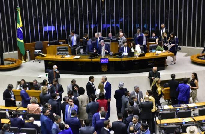 Reforma Tributária: proposta é Aprovada por Ampla Margem no Congresso