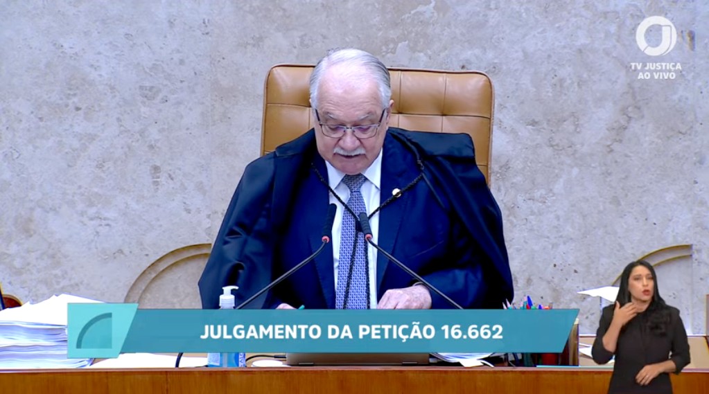 Ministro Edson Fachin: “A Decisão Pertence ao Plenário, não a um ministro individualmente”, Diz Ministro em Sessão Extraordinária do STF
